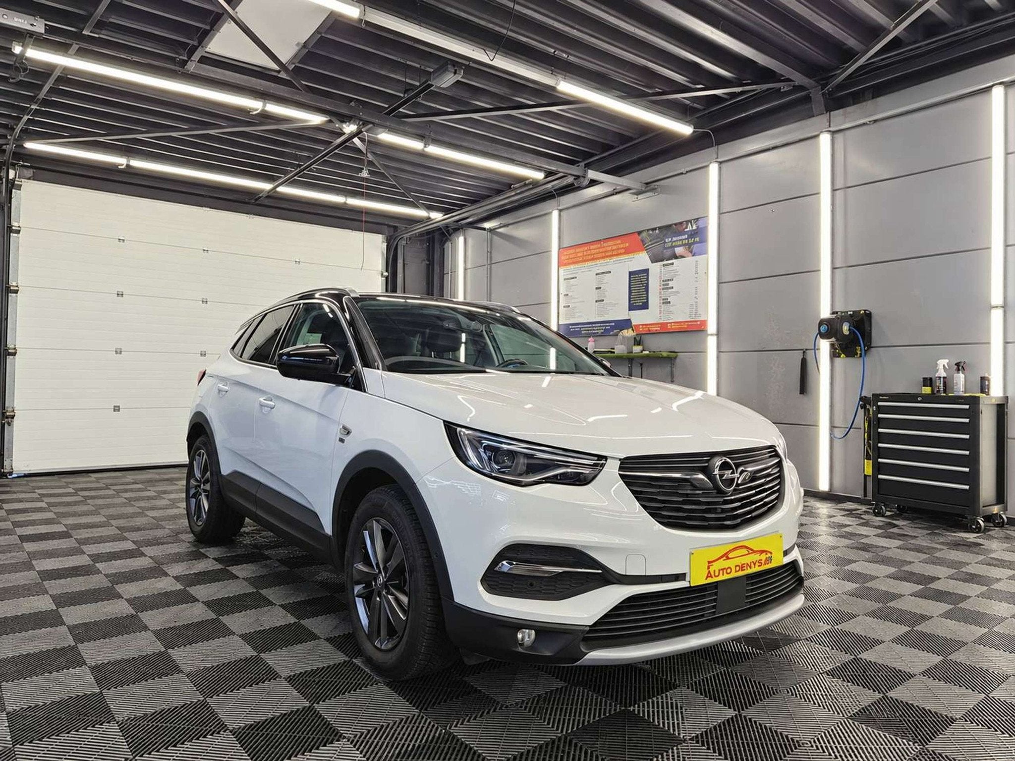 Opel Grandland X 1.2i benzine bj. 2019 111.096km Euro 6, Auto's, https://public.car-pass.be/vhr/b4aaa307-0d4a-430e-8285-8a4be5fece00
