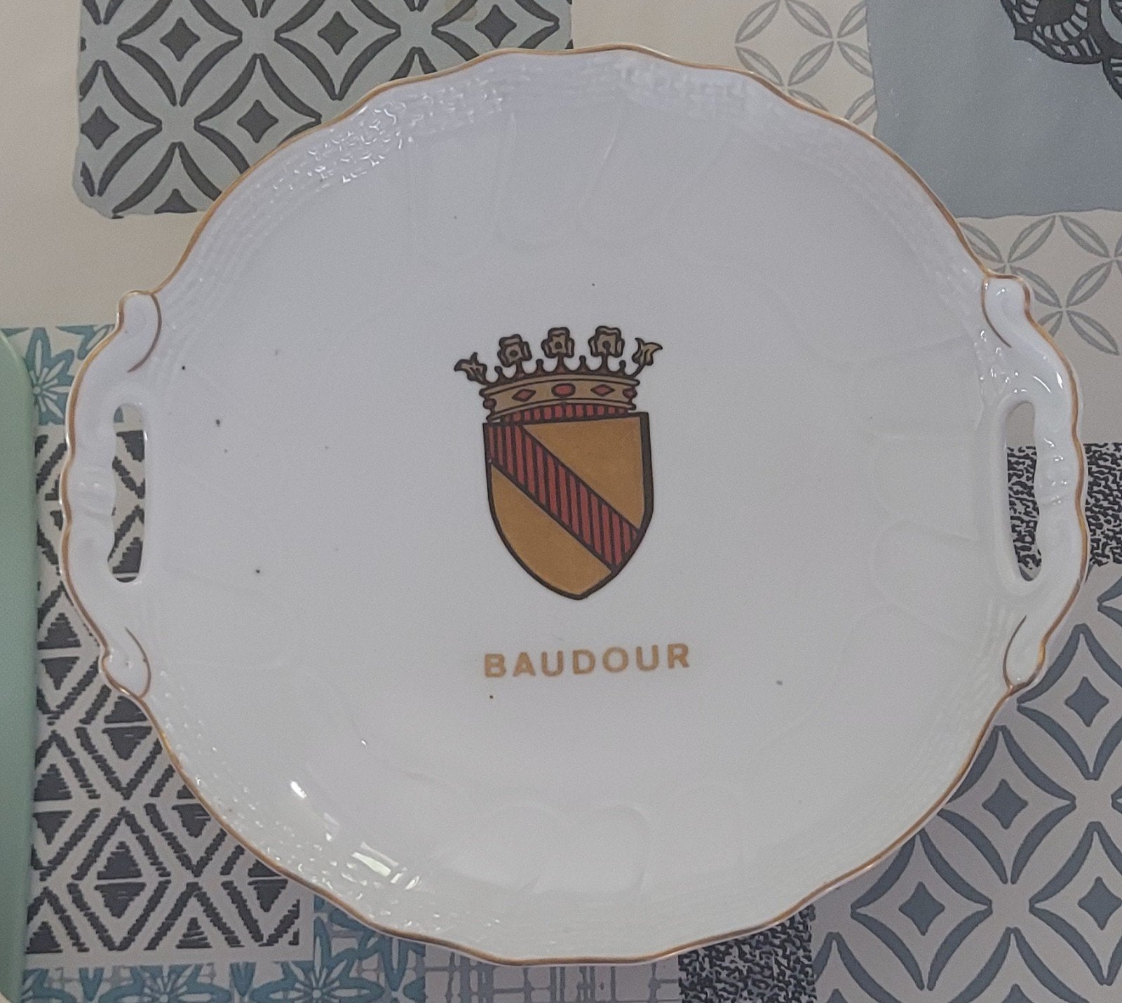 plat baudour 23 cm porcelaine, Antiek en Kunst, Antiek | Porselein, Ophalen of Verzenden