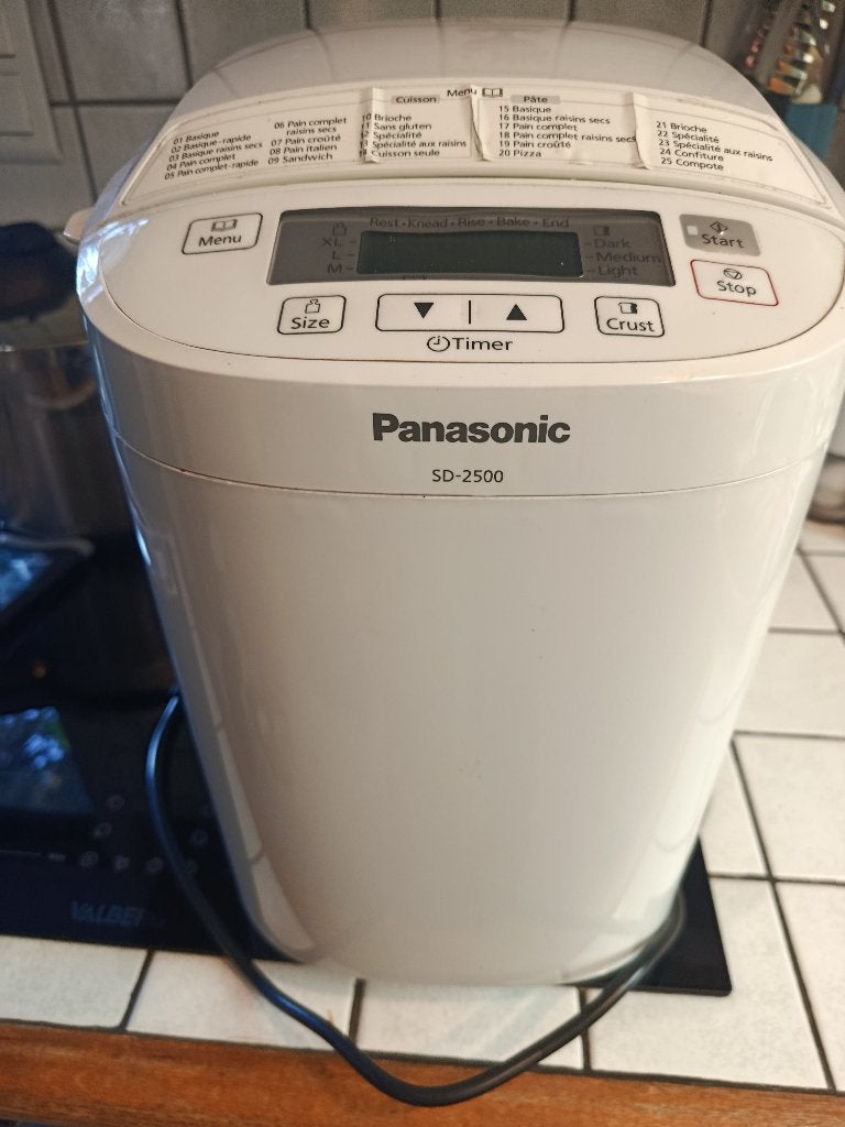 Machine à pain, Electroménager, Machines à pain, Plus de 10 programmes, 800 à 1200 grammes de pâte, Enlèvement, Utilisé