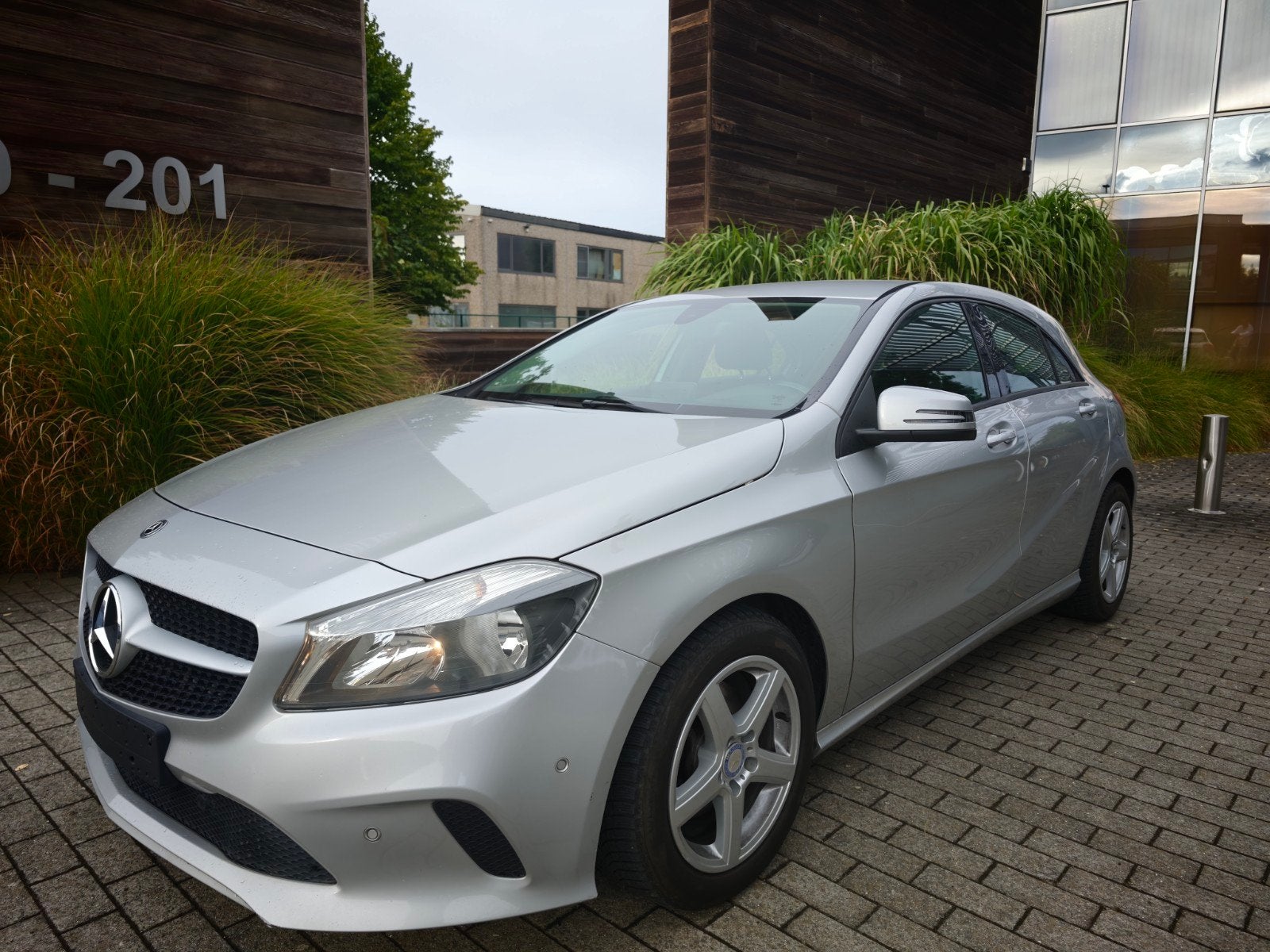 Mercedes classe A/ année 2018 / 120.000 km / essence, Autos, Classe A, Achat, Euro 6, Entreprise