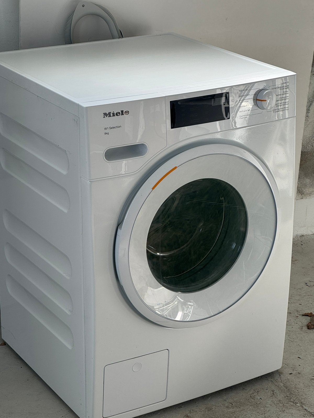 Miele wasmachine W1 8kg, Electroménager, 1200 à 1600 tours, Classe énergétique A ou plus économe, Chargeur frontal, Enlèvement