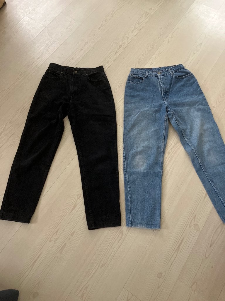 Jeans ladies 30x31 trendy legs, Kleding | Dames, Overige kleuren, Ophalen of Verzenden, Zo goed als nieuw, W30 - W32 (confectie 38/40)