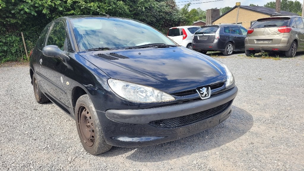 peugeot 206 1.4i 2008 !!! EERST LEZEN !!! 380 euro !!!, Autos, Peugeot, Entreprise, Boîte manuelle, https://public.car-pass.be/vhr/40b9ffd6-e3bd-4205-84fc-cb505ee6641b