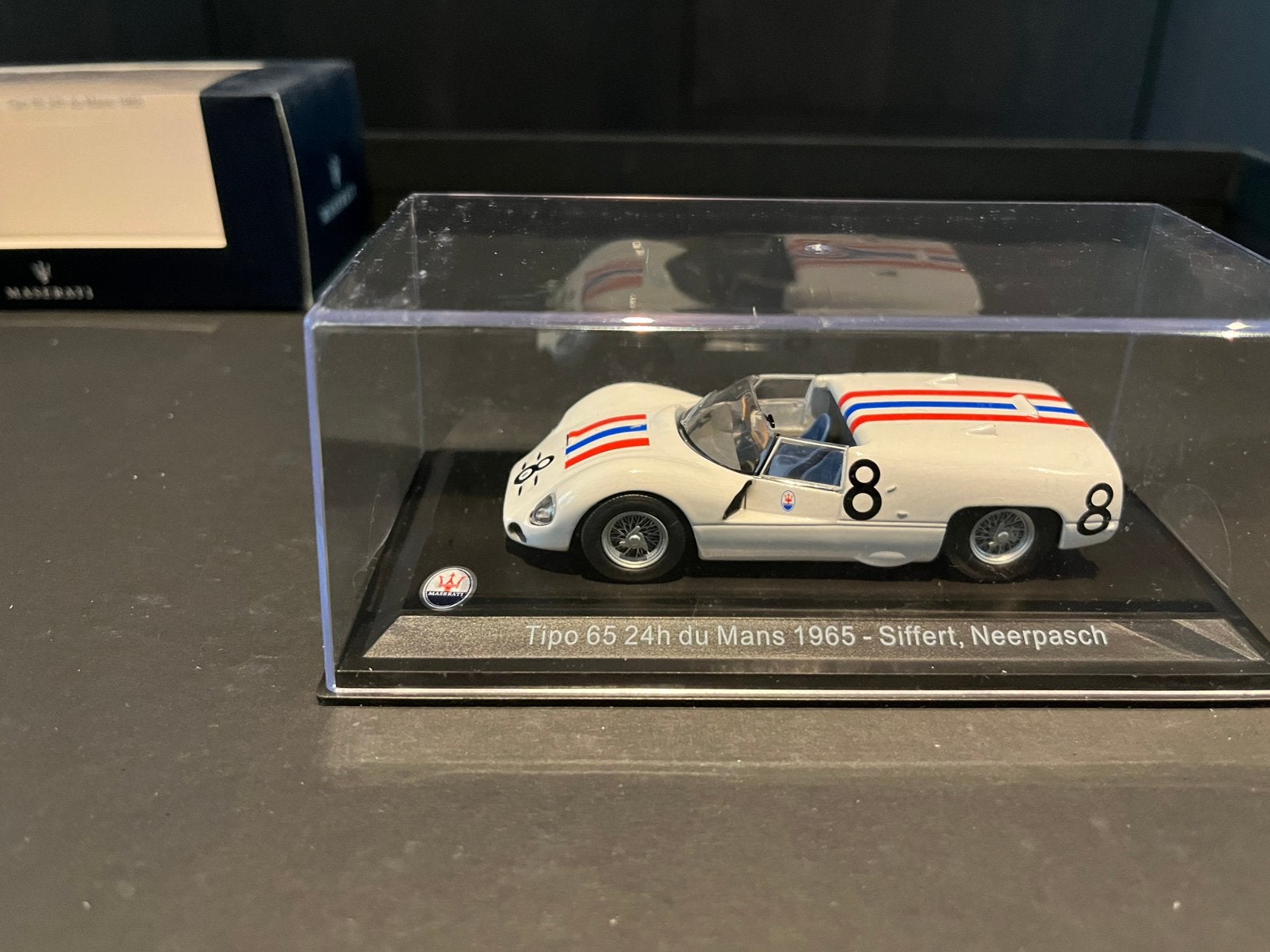 Maserati tipo 65. 24 Le Mans 1965, Ophalen, Zo goed als nieuw