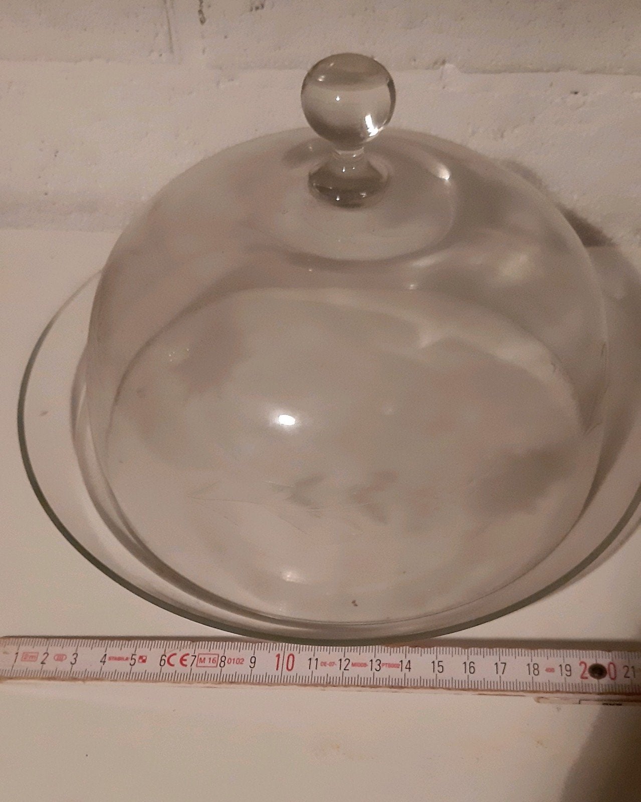 Glazen schaal met stolp, Huis en Inrichting, Glas, Ophalen, Zo goed als nieuw, Set
