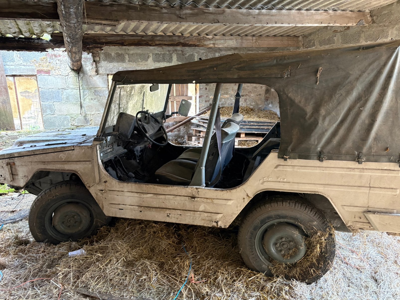 Vw iltis bombardier, Autos, Volkswagen, Autres modèles, Achat, Particulier, Essence