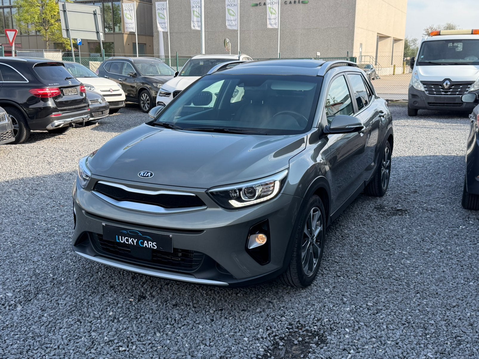 Prachtige Kia stonic Benzine Automaat eerste eigenaar !, Auto's, Automaat, Bedrijf, 5 zetels, 5 deurs
