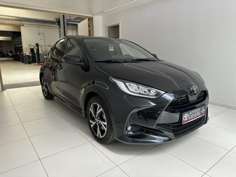Toyota Yaris 1.5 HYB ICONIC + HI-TECH PACK, Electronic Stability Program (ESP), Achat, Euro 6, 5 portes