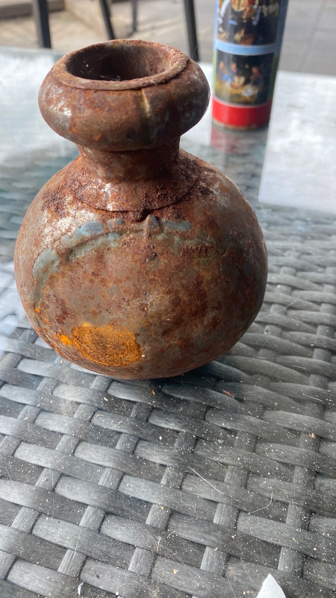 Oud vaasje, Enlèvement, Utilisé, Métal, 15 cm