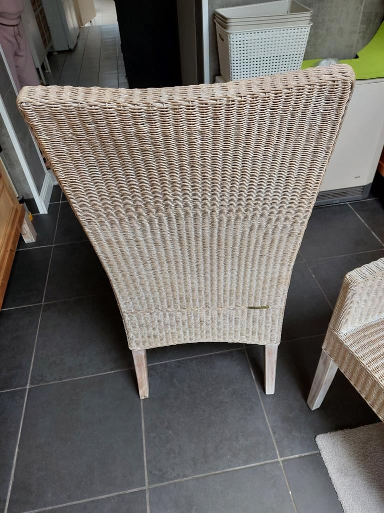 2 rieten stoelen nieuwstaat, Huis en Inrichting, Stoelen, Ophalen