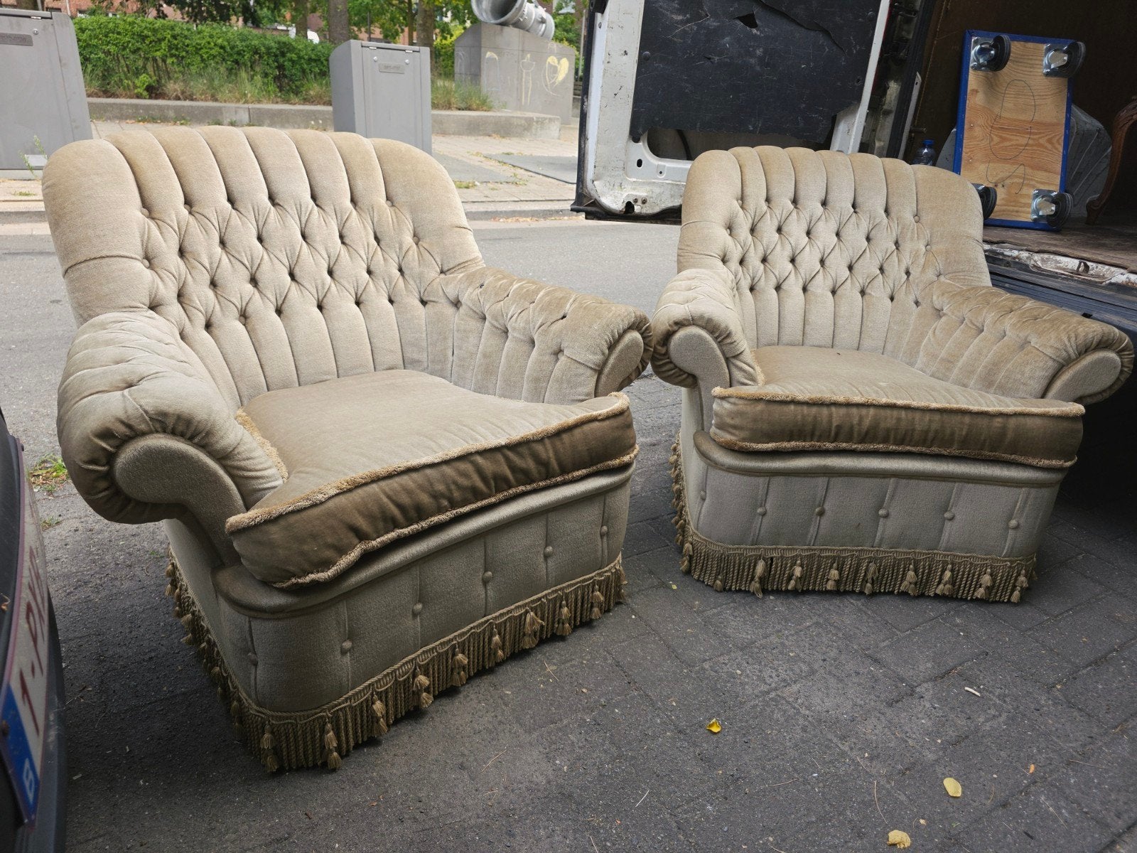 2 leuke vintage Crapaud zeteltjes, Ophalen