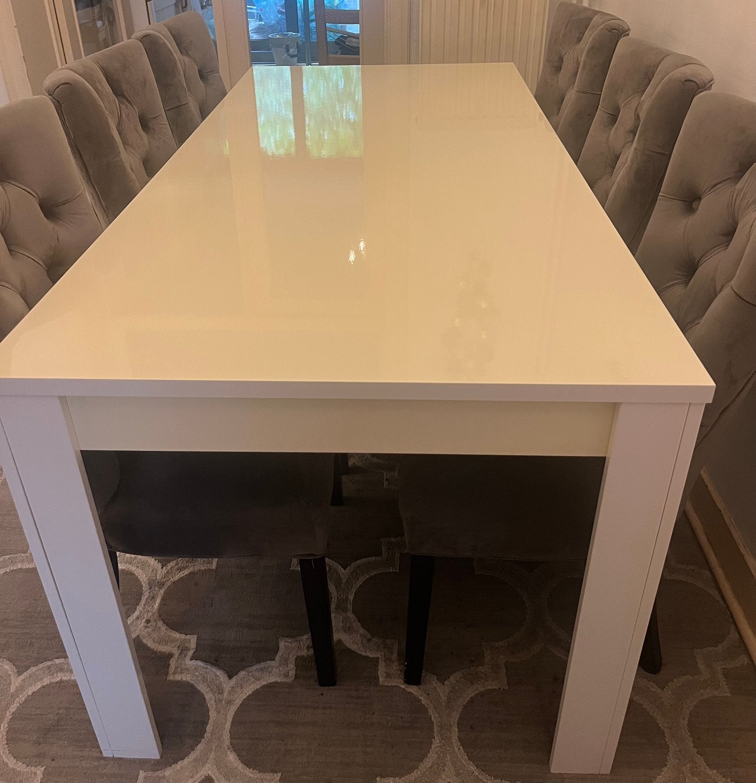 Eetkamer met 6 stoelen, Ophalen