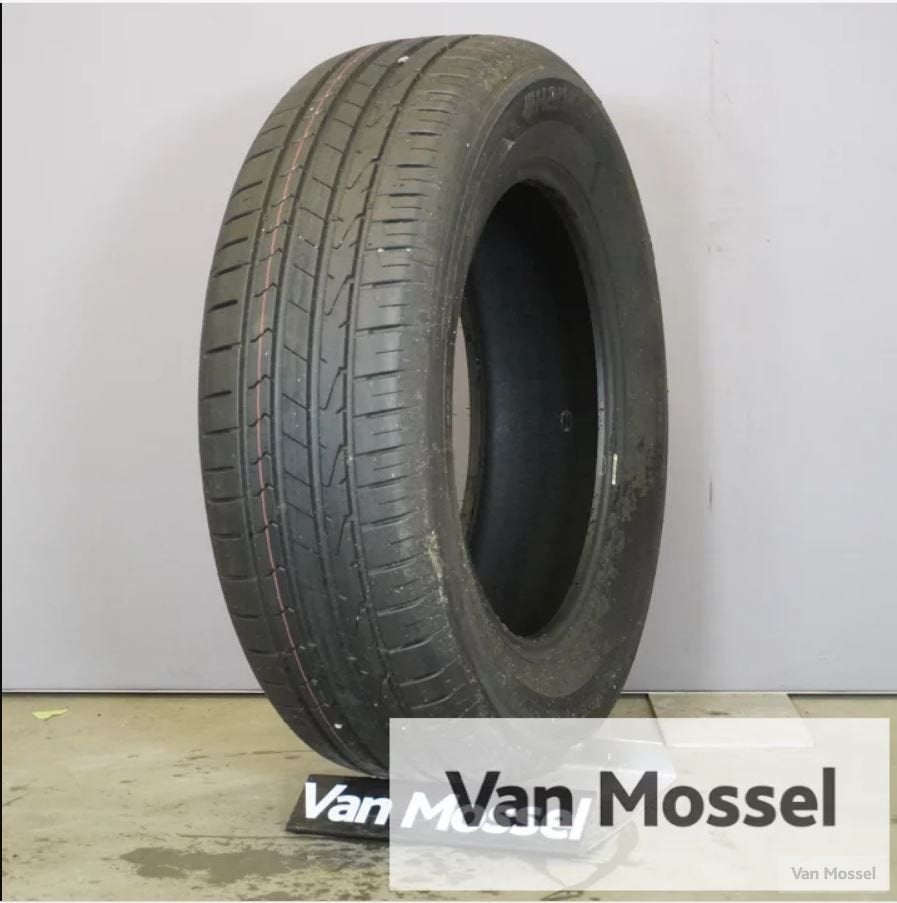 Hankook Ventus Prime 3x Zomerband 215/65/R17, Auto-onderdelen, Banden en Velgen, -, -, 17 inch, Ophalen of Verzenden