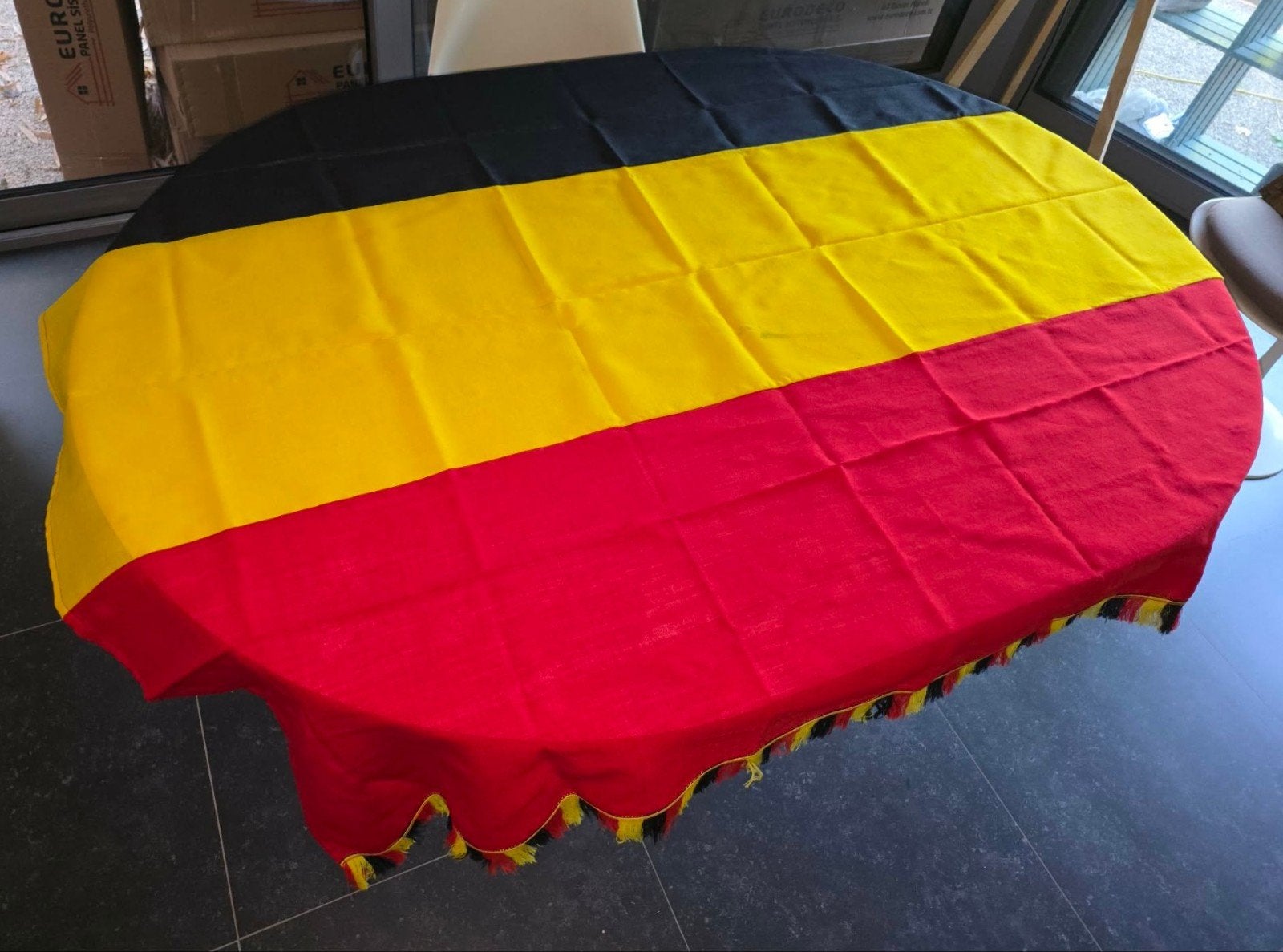 Unieke Antieke Belgische Vlag (145x170cm), Ophalen of Verzenden