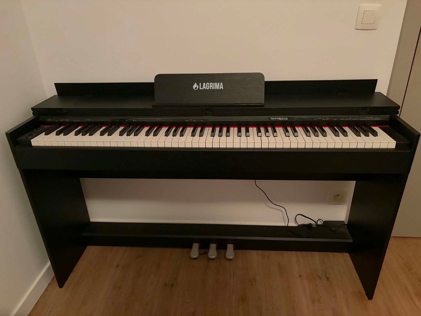 Piano numérique Lagrima, Enlèvement, Comme neuf, Noir, Piano