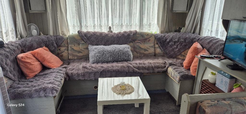 Caravane, Caravans en Kamperen, Caravans, Particulier, tot en met 2, Frans bed, Omvormbare zithoek, Vast bed, 8 meter en meer