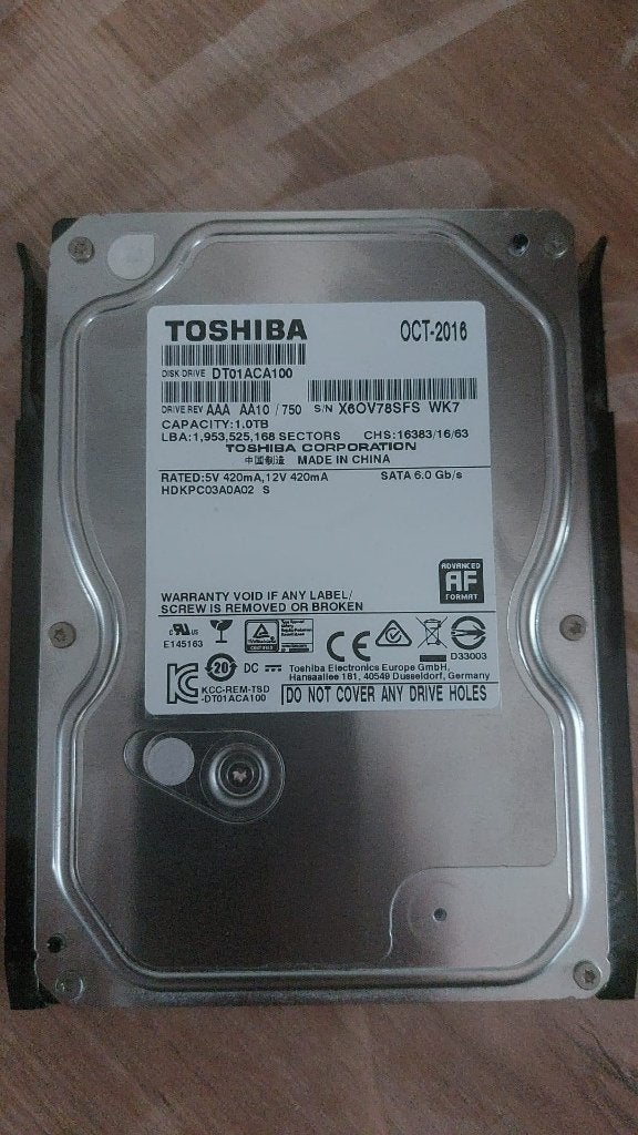 Toshiba DT01ACA100 1 TB 3.5" SATA III, Computers en Software, Harde schijven, Ophalen, 3,5 inch, Desktop, Extern