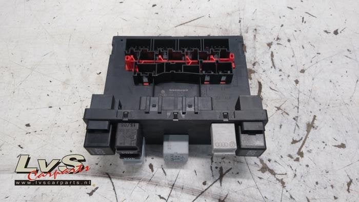 Computer Body Control van een Volkswagen Golf Plus, Gebruikt, -, Volkswagen, -