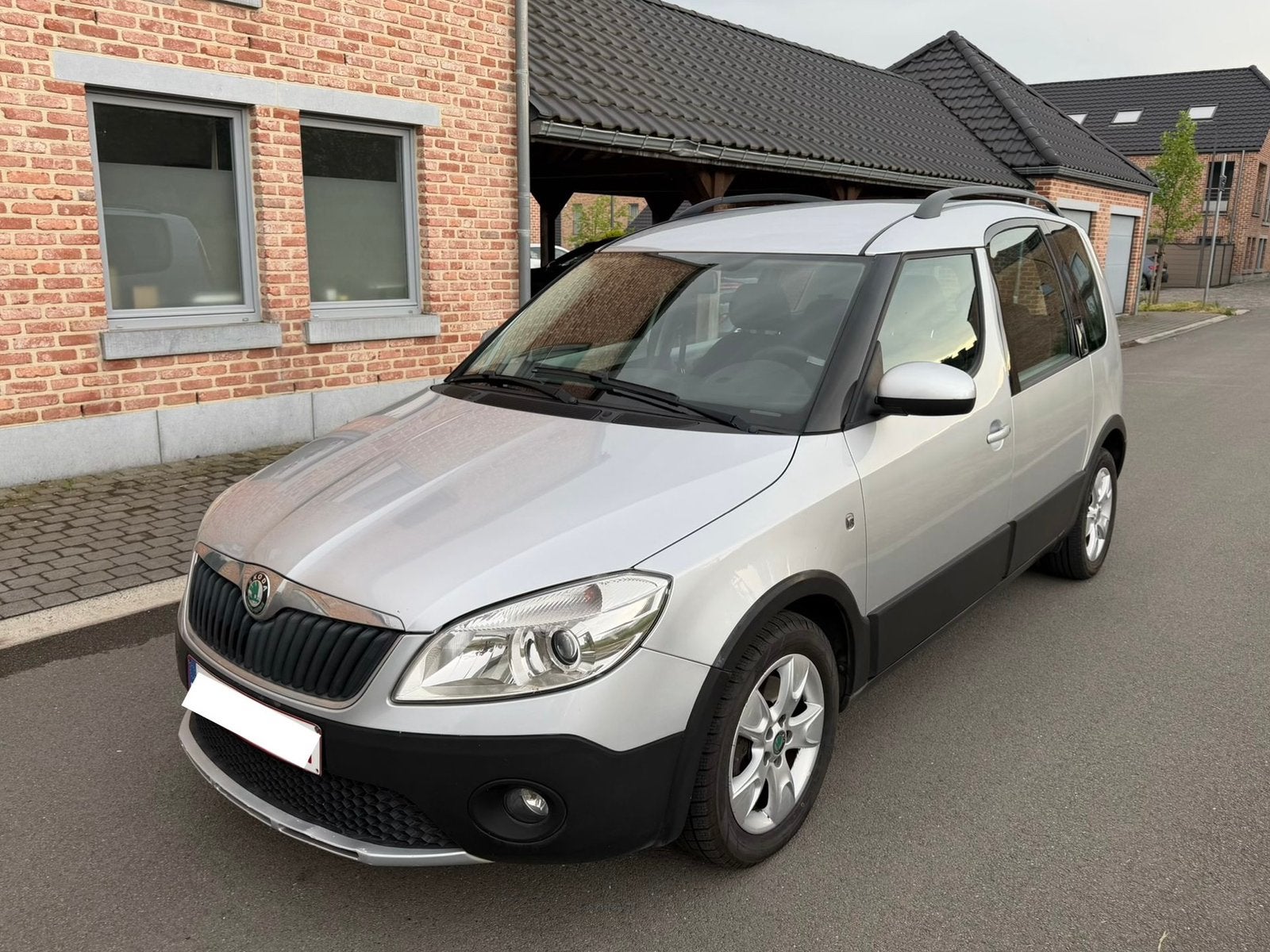 Skoda Roomster 1.2 TSi Automatik 2012 • Klaar registratie, Auto's, Skoda, Automaat, Euro 5, Roomster, Dakrails