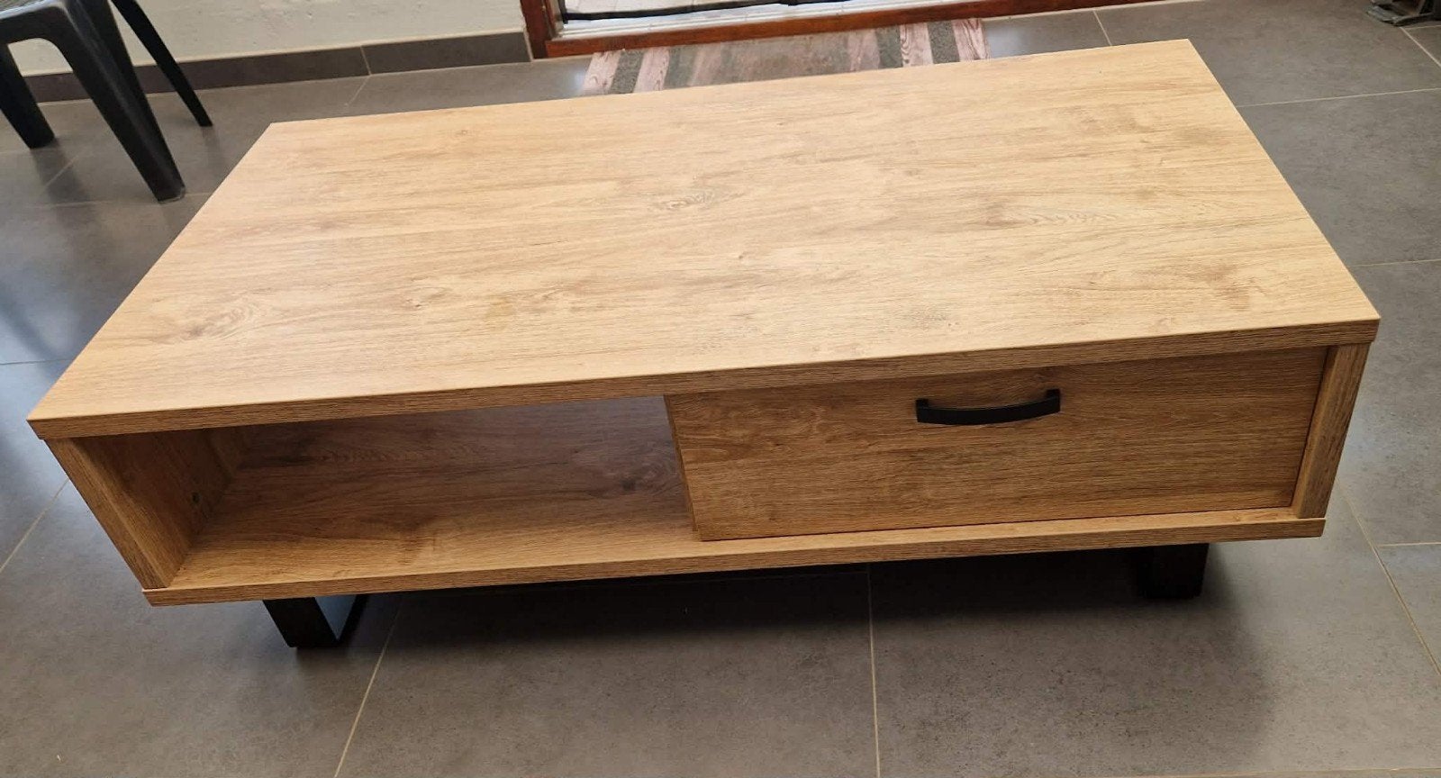 Table basse, Enlèvement