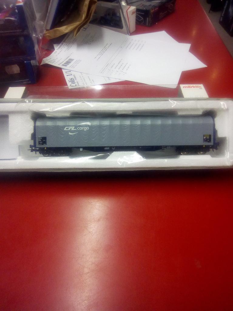 Vend wagon Rilnss CFL Roco réf. 66343, Hobby & Loisirs créatifs, Trains miniatures | HO, Neuf, Wagon, Roco, Enlèvement ou Envoi