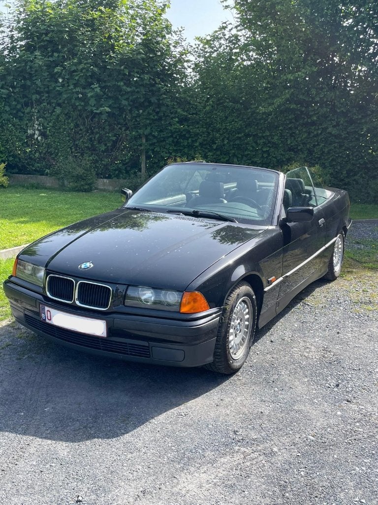 BMW e36 320ia HardTop Carpass historique, Cuir, Achat, Cabriolet, Noir