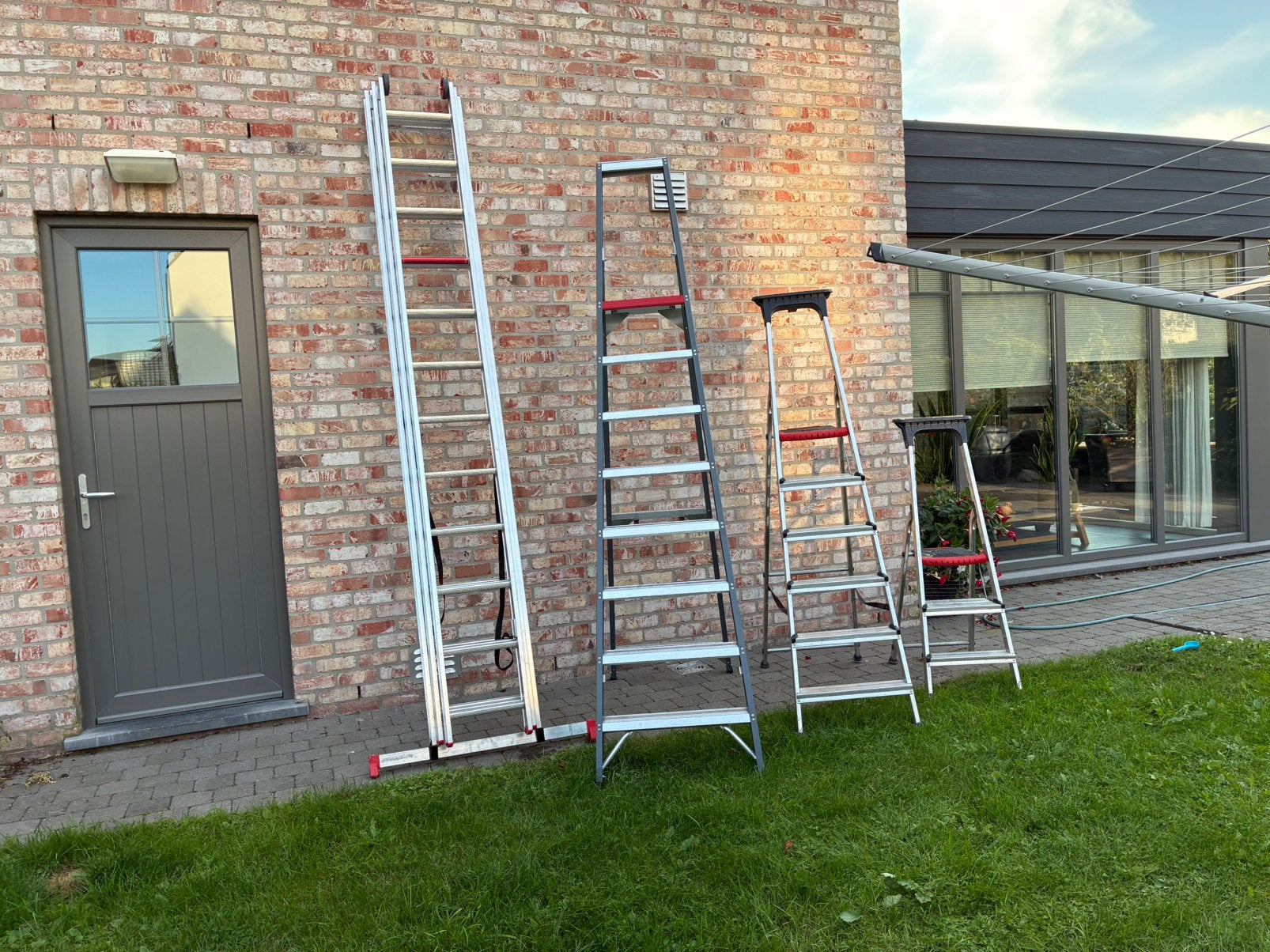 Ladder 3 x 12, Doe-het-zelf en Bouw, Ophalen, Nieuw, Ladder