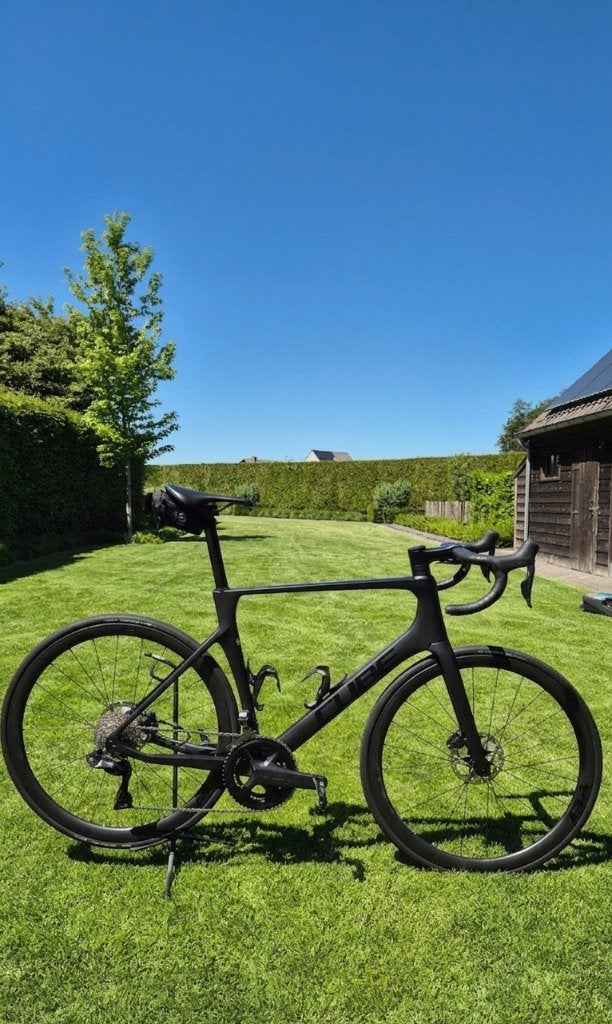 Cube Agree Race - Ultegra Di2 2 x 12s, 28 inch, Gebruikt, Carbon, Heren