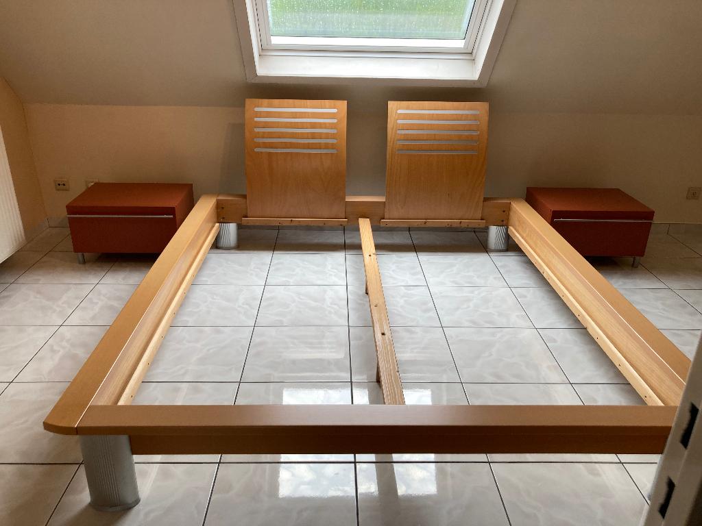 Cadre de lit Hülsta 180x200 cm et 2 tables de chevet, Maison & Meubles, Chambre à coucher | Lits, Comme neuf, Deux personnes, 180 cm
