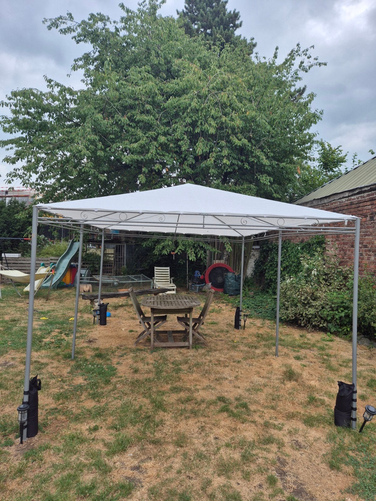 metalen tuinprieel met witte gordijnen, Tuin en Terras, Ophalen, Zo goed als nieuw, Minder dan 5 meter, Minder dan 4 meter