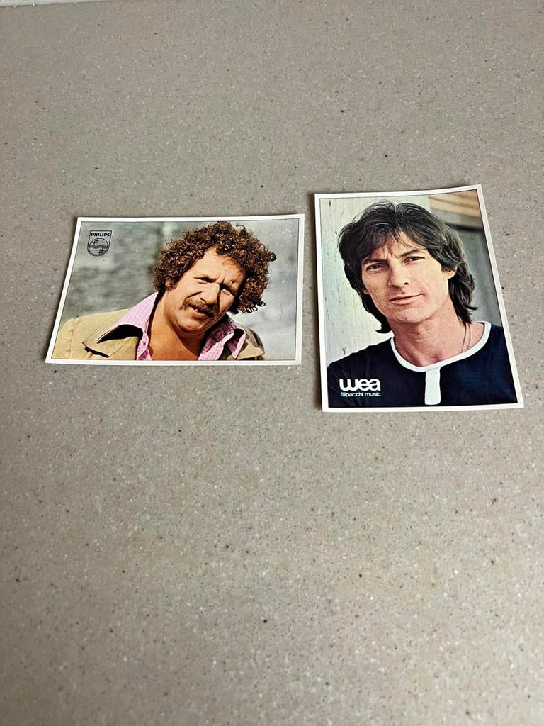 Imprimés chromos de la collection Panini Hit, Collections, Envoi, Comme neuf