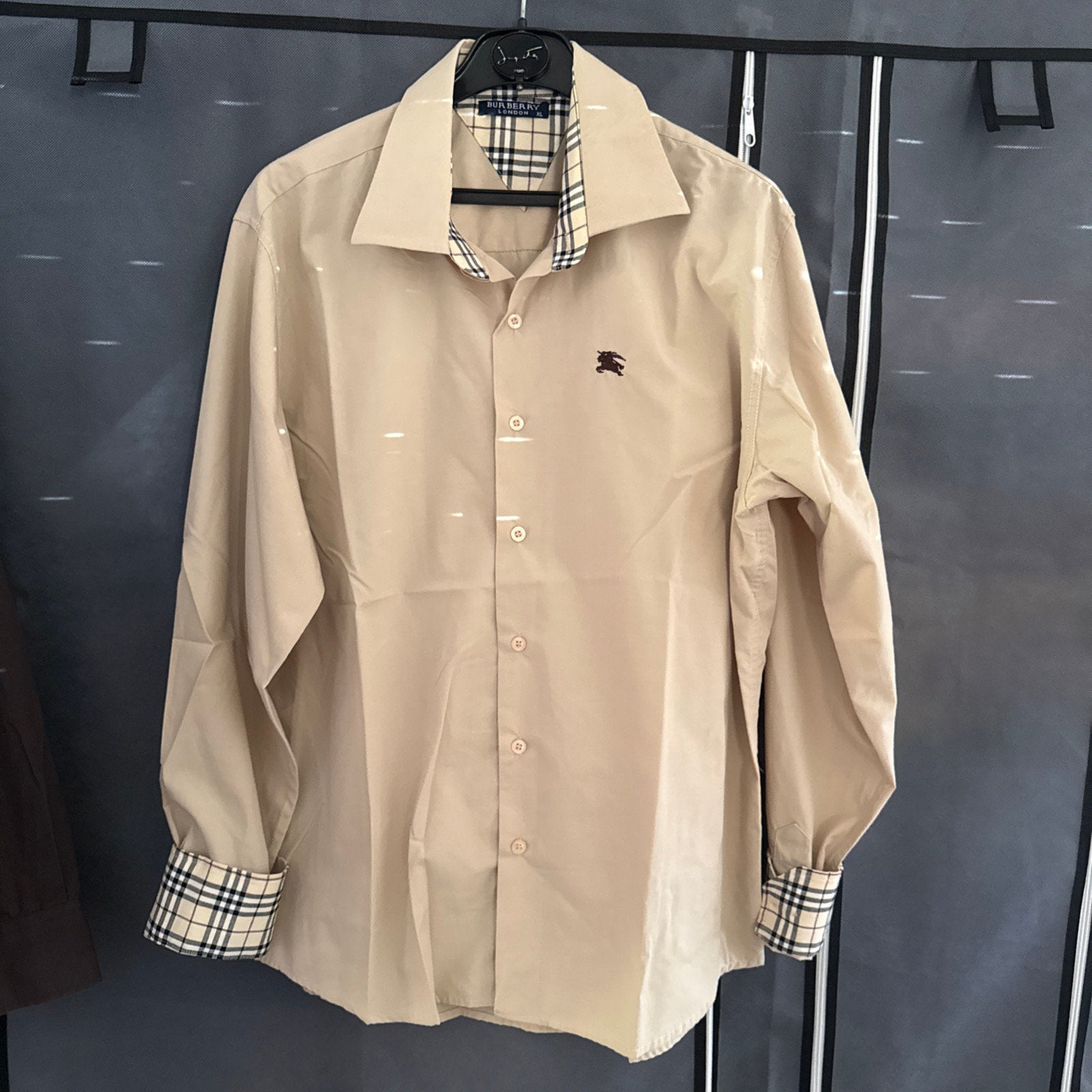Burberry London hemd, Vêtements | Hommes, Chemises, Envoi, Comme neuf