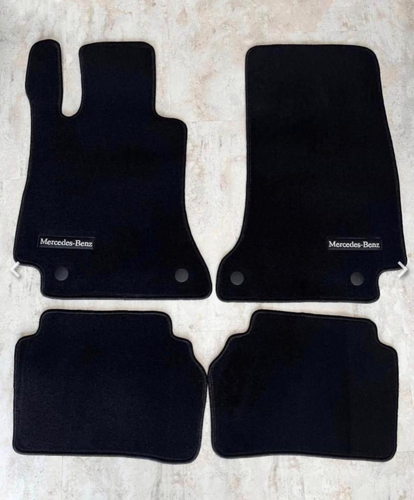 Tapis Mercedes W205 classe c, Enlèvement, Comme neuf