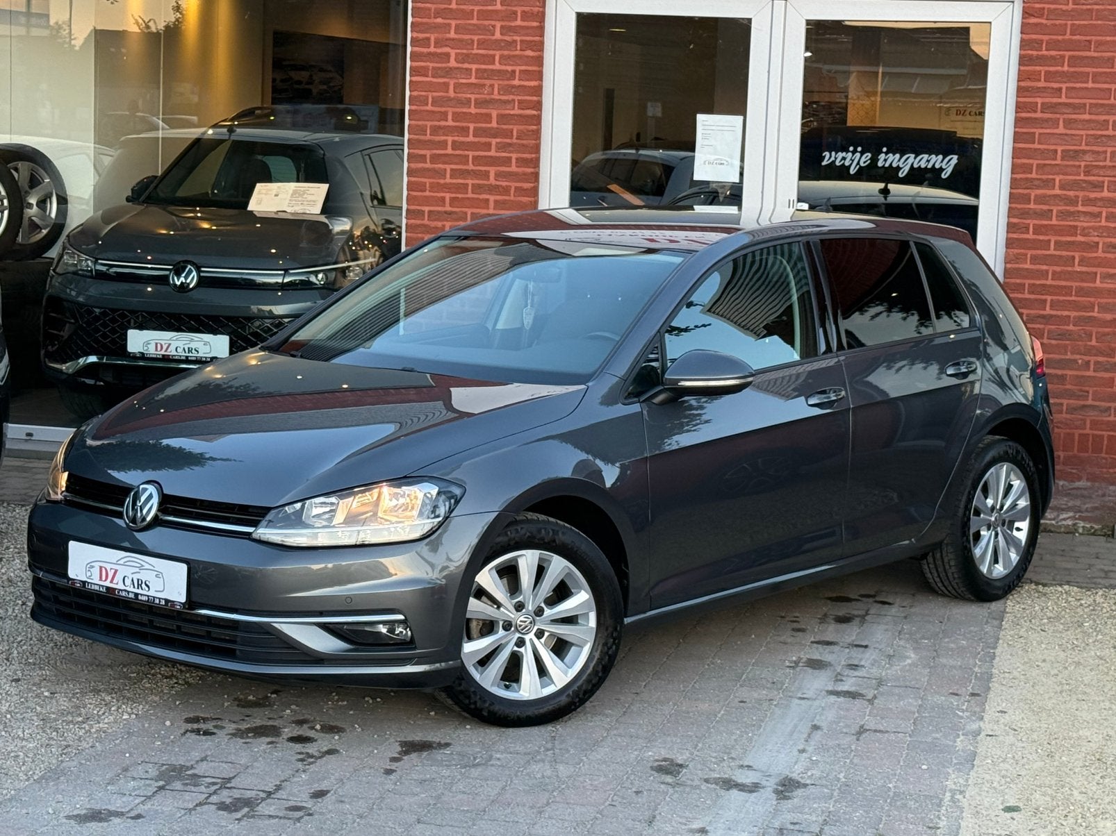 VOLKSWAGEN GOLF 7,5 DSG 1,0TSI 110CV |NAVI | CAMÉRA | ACC |, Autos, Argent ou Gris, Achat, Euro 6, Entreprise
