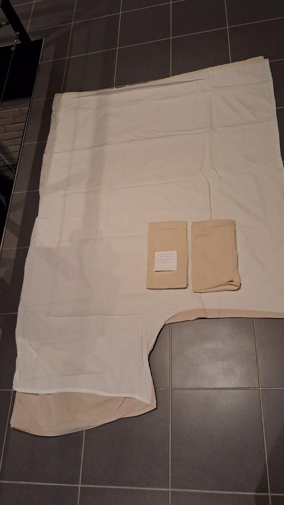 Dekbedovertrek 2 persoons 230 x 230 cm en 2 slopen, Huis en Inrichting, Gebruikt, Beige, Dekbedovertrek, Tweepersoons