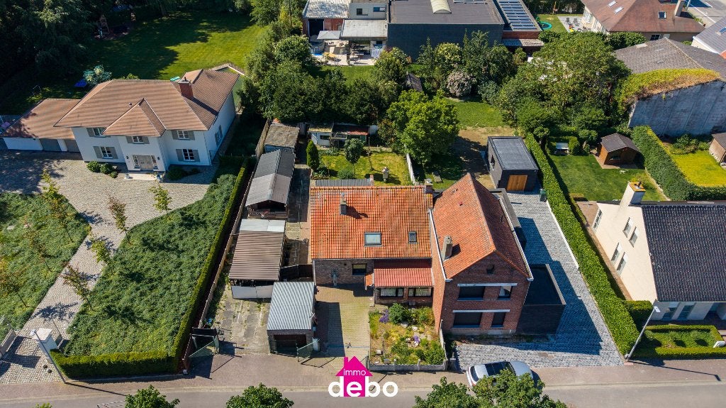 Ruime woning met 4 slaapkamers, 2 garages en tuin, Immo, Hulste, 181 m², 500 tot 1000 m², 478 kWh/m²/jaar