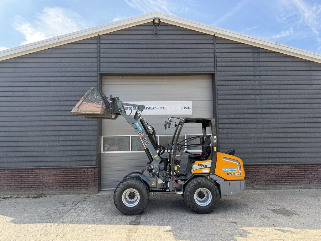 Giant G2700 X-TRA HD+ minishovel / kniklader 2026 150 uur, Tobroco, Info@tobroco.nl, Sprendlingenstraat 57
5061 KM  Oisterwijk
