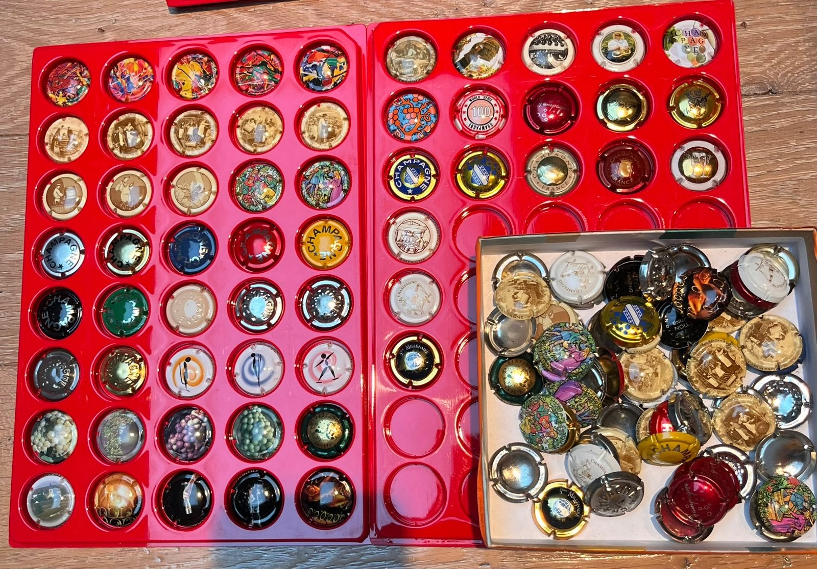 128 Champagne capsules, Verzamelen, Complete verzamelingen en Collecties, Ophalen of Verzenden