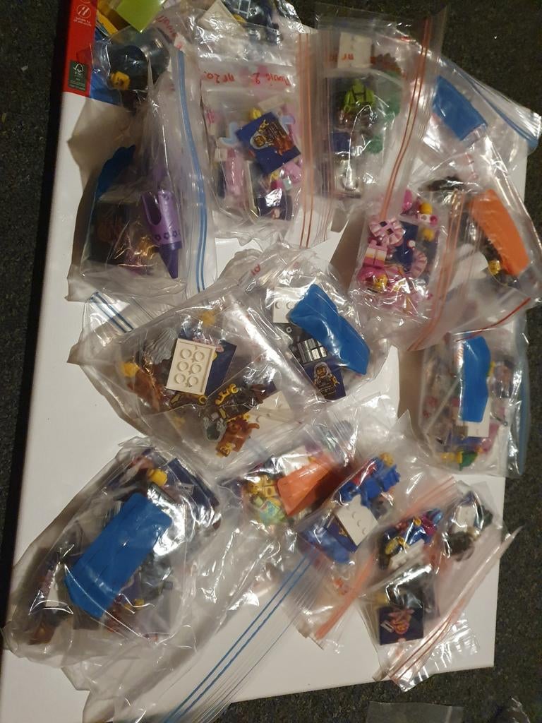 LEGO MINIFIGURE  THE MOVIE 2, Ophalen, Lego