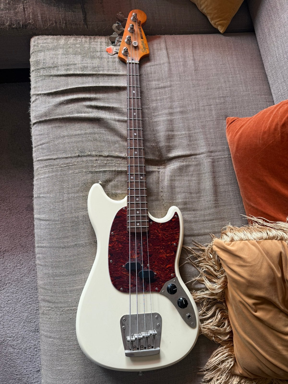 Squier classic vibe mustang bass, Enlèvement, Comme neuf