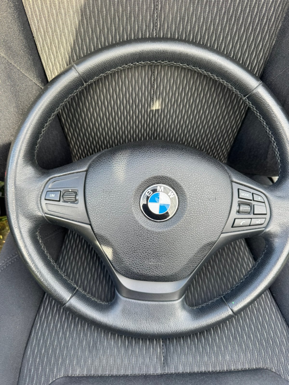 Volant Bmw, Enlèvement, BMW