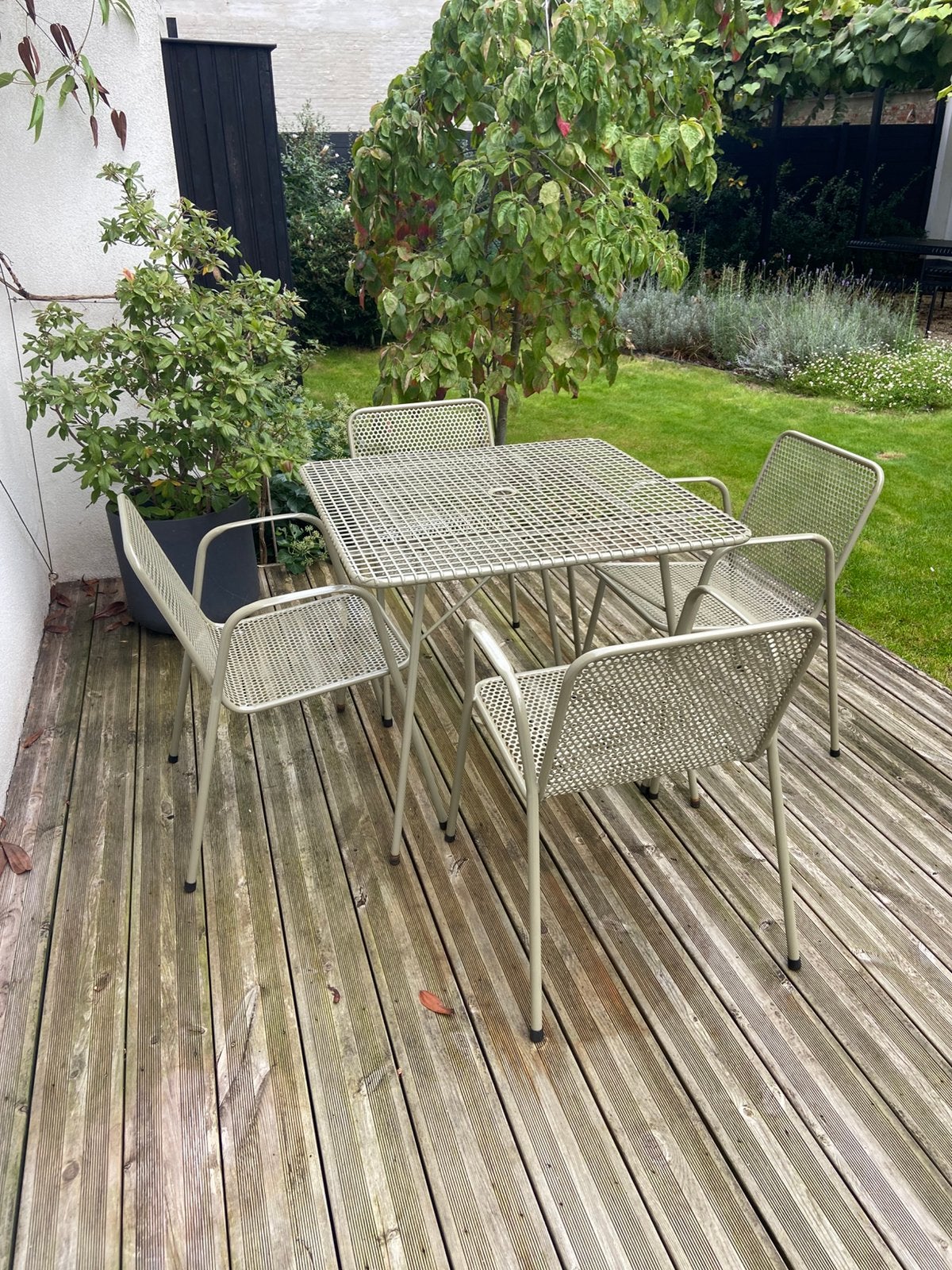 Vintage metalen tuinset (tafel + 4 stoelen), Tuin en Terras, Ophalen, Zo goed als nieuw, Tuinset