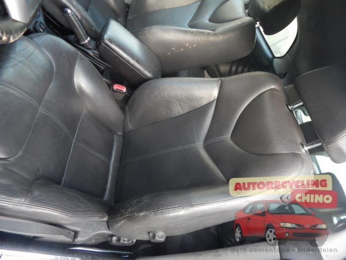 Bekleding Set (compleet) van een Alfa Romeo GT, Auto-onderdelen, Interieur en Bekleding, Gebruikt, -, -, Ophalen of Verzenden