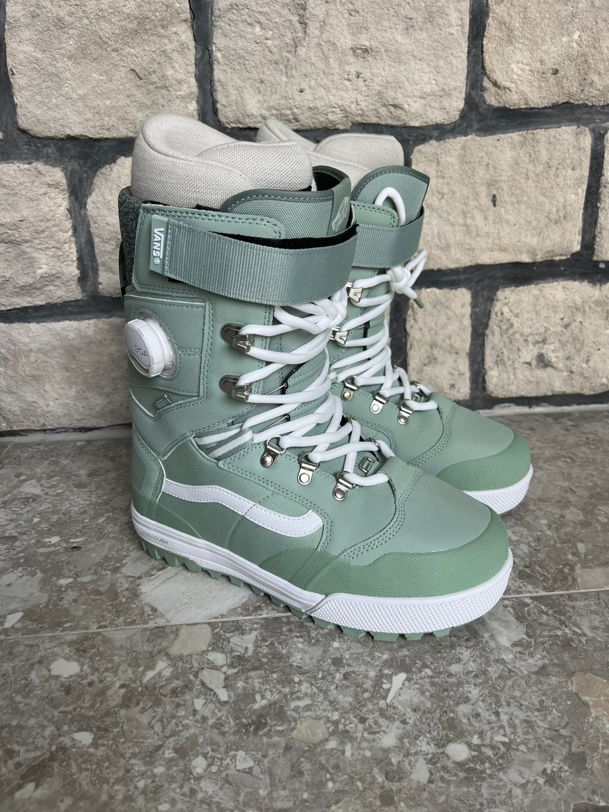 Vans snowboardboots Luna Pro maat 40, Sport en Fitness, Ophalen of Verzenden, Nieuw