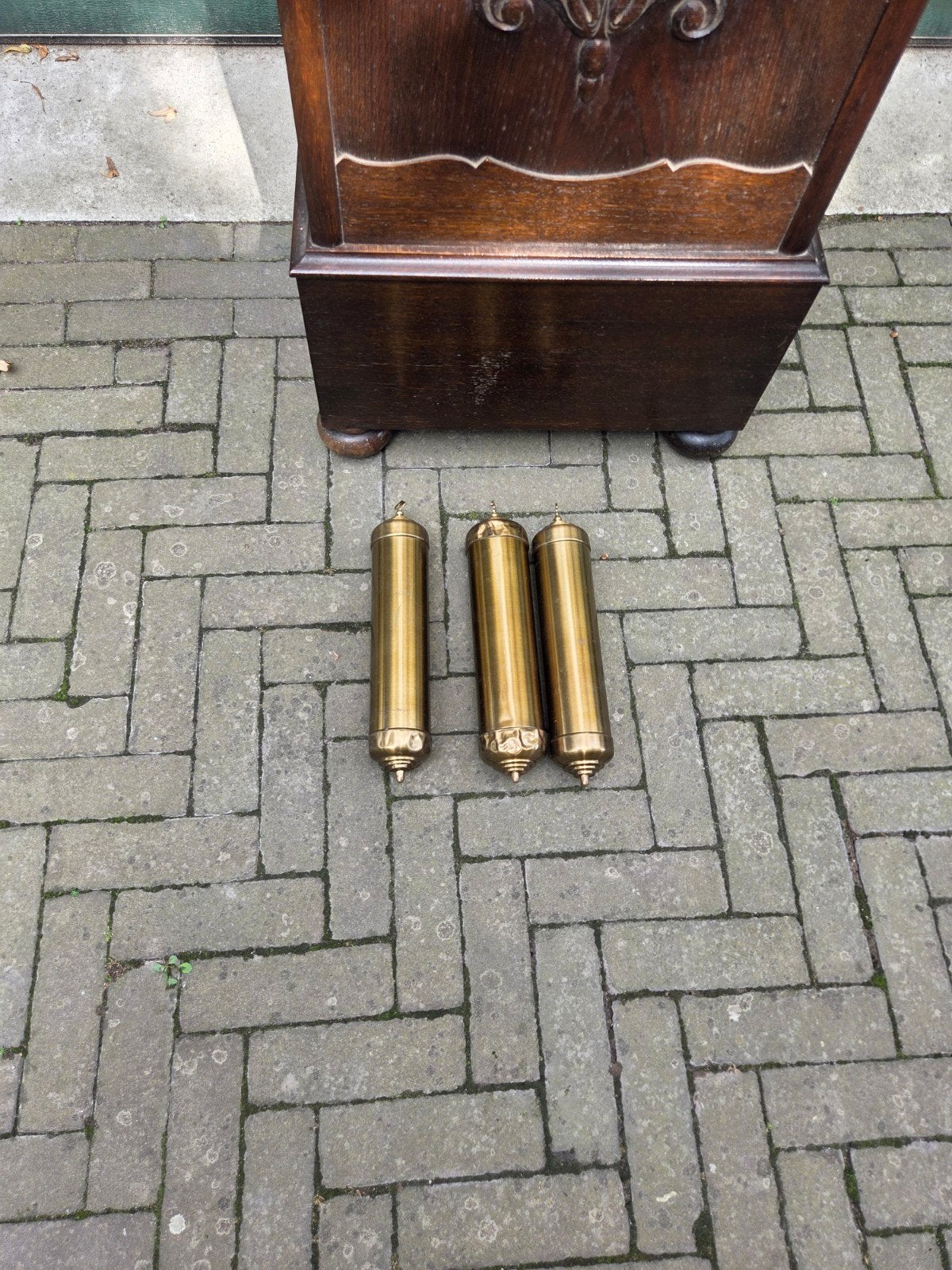 13 staande duitse klokken, Ophalen