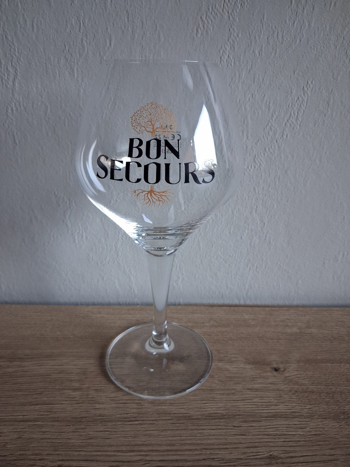 Bierglas bon secours, Ophalen