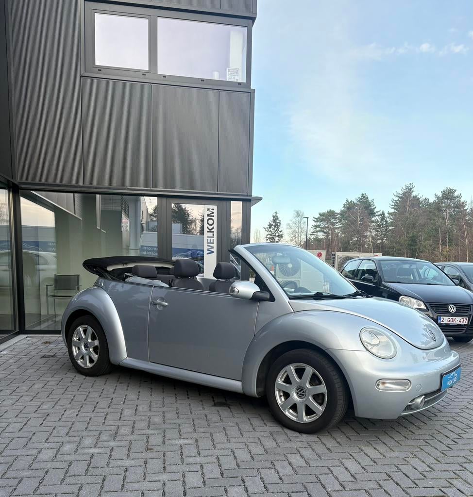VW New Beetle Cabrio, Voorwielaandrijving, 75 kW, Stof, 4 cilinders