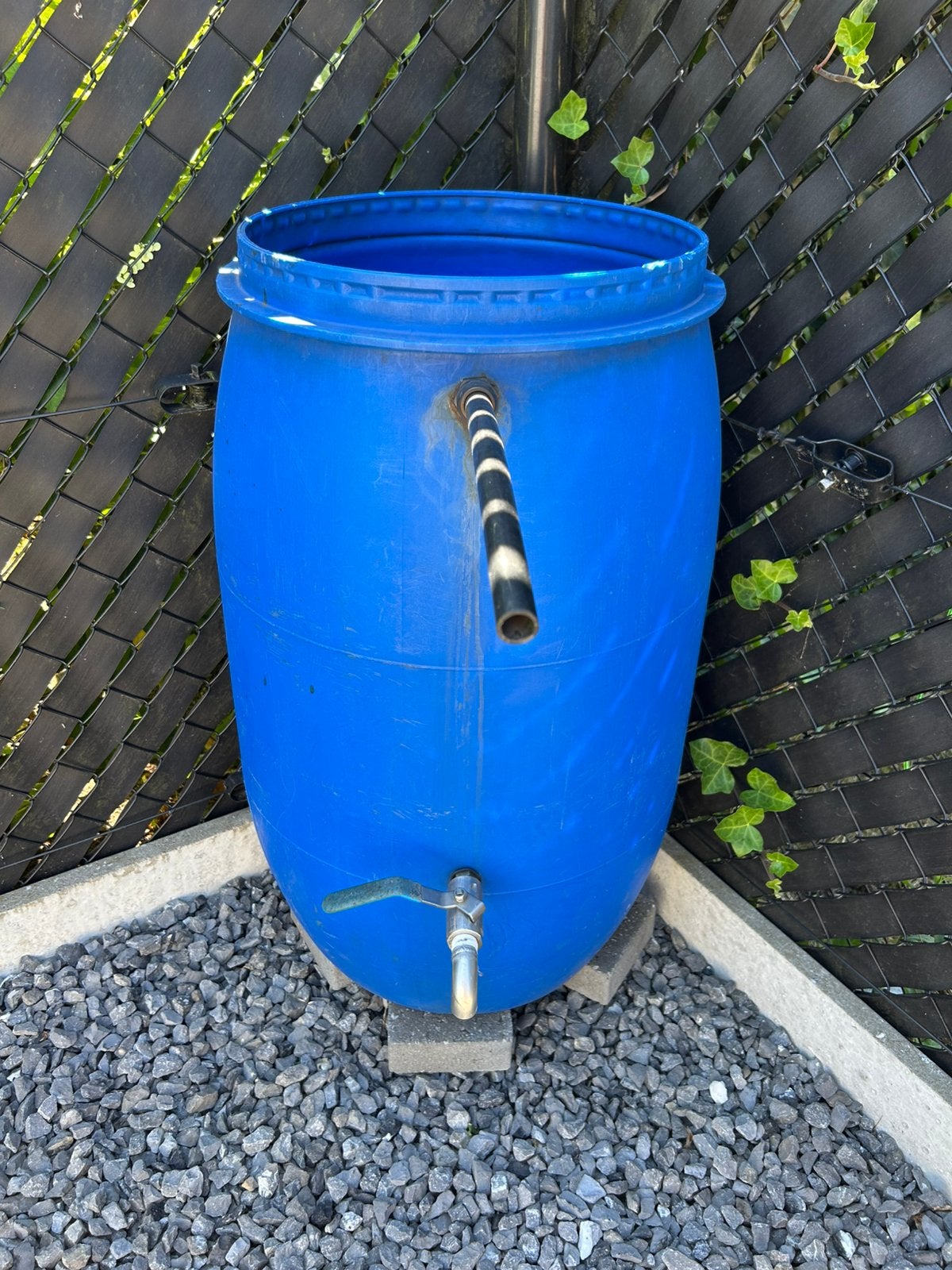 Regenwater ton, Ophalen, Kunststof, Gebruikt, Met kraantje