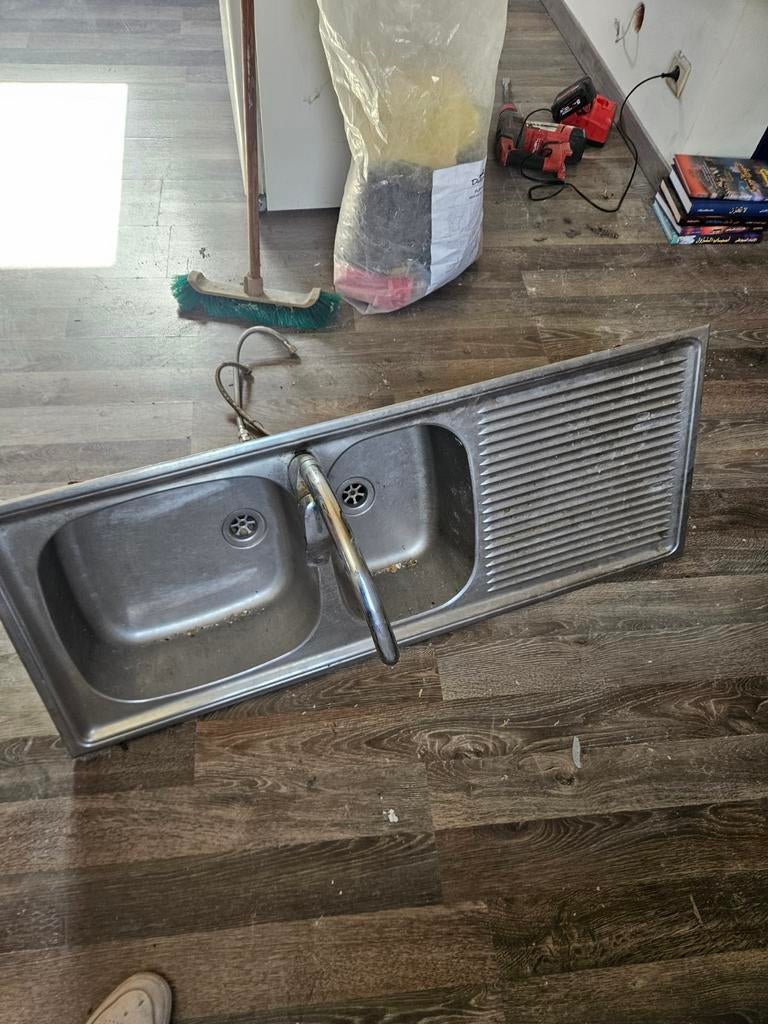 Aluminum spoelbak, Ophalen