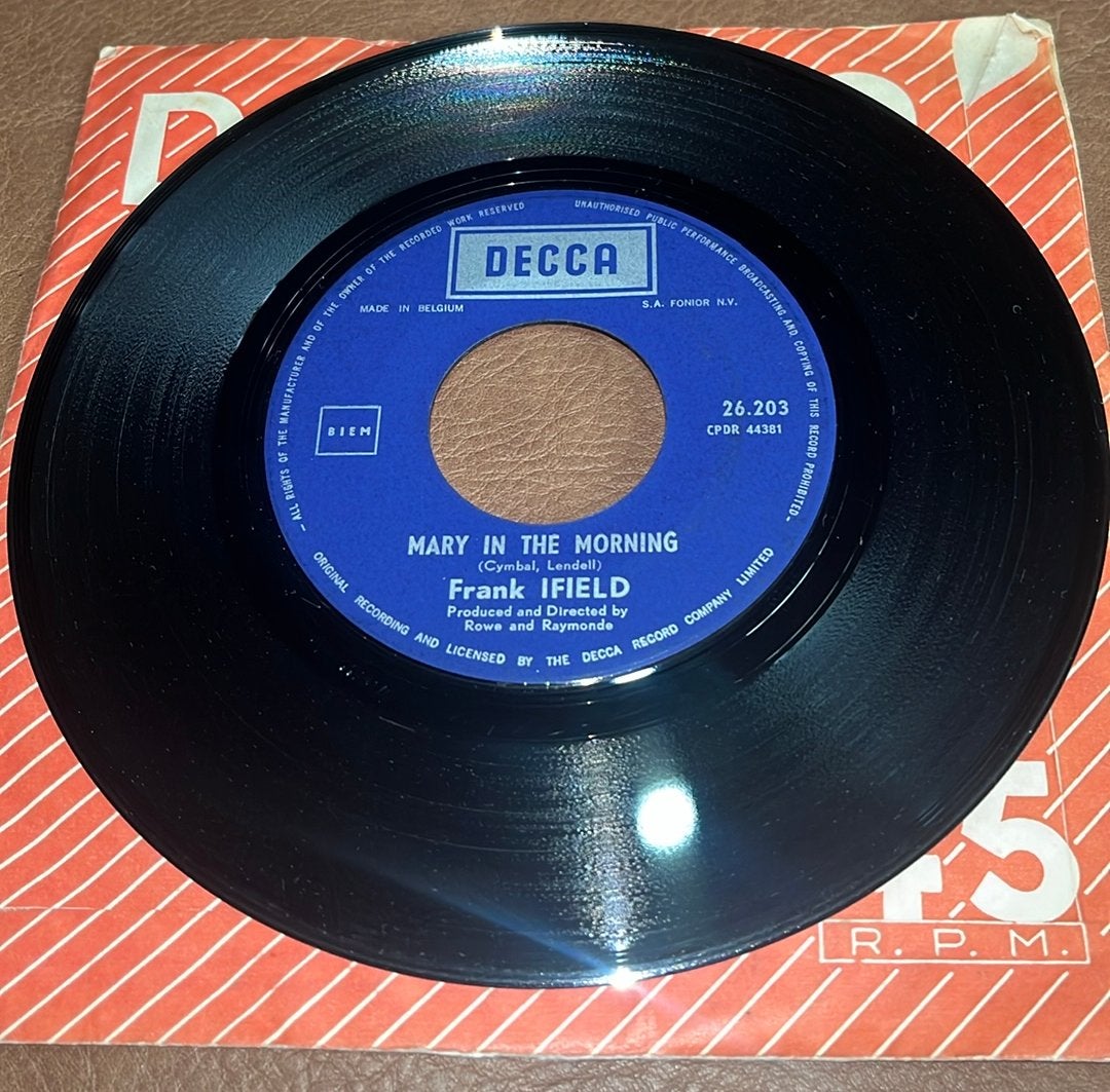 Frank Ifield ‎– Let Me Into Your Life - 7” vinyl single - BE, Enlèvement ou Envoi, Utilisé